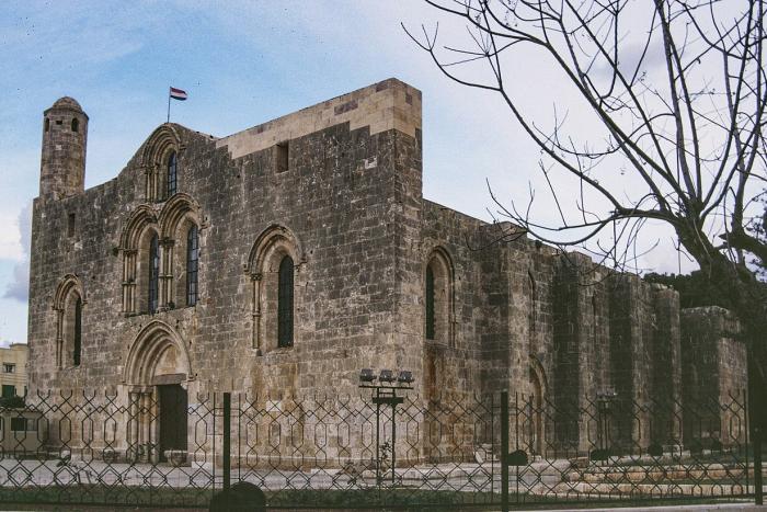 Há Árabes Cristãos! / There are Arab Christians!