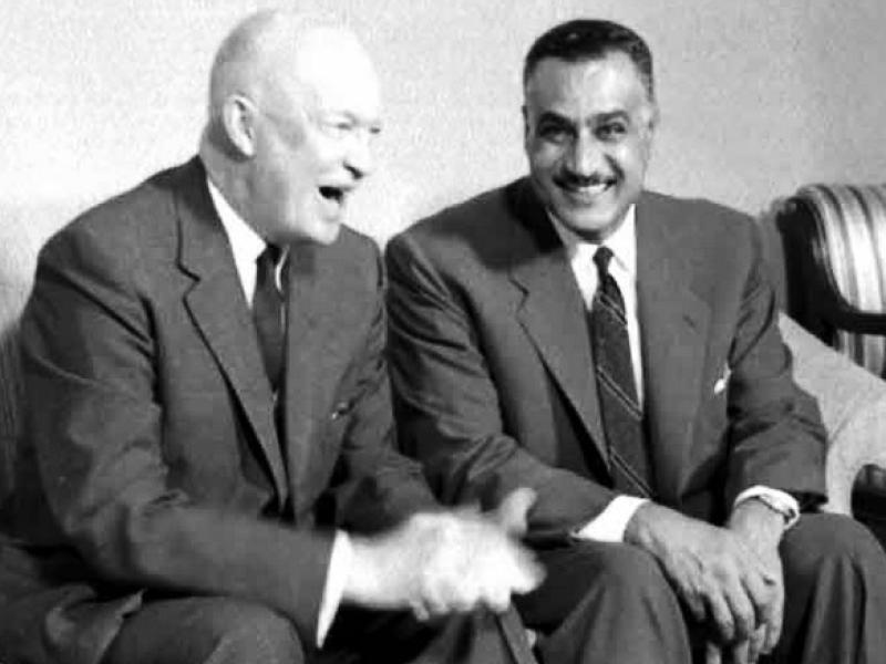 Fotografia #11 da galeria Quando a matemática se torna irreversível e a história reluz…