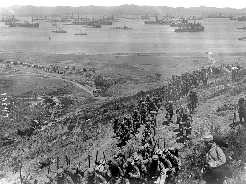 Fotografia #11 da galeria Será que a história se repete? // Does history repeat itself? 